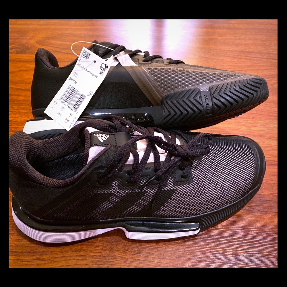 Women’s Adidas SoleMatch Bounce tennis shoes